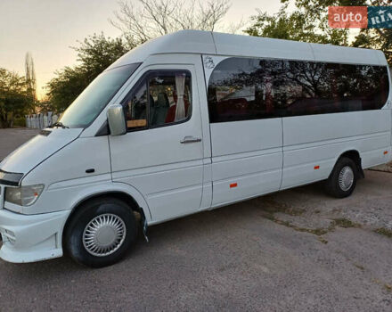 Белый Мерседес Sprinter, объемом двигателя 2.87 л и пробегом 120 тыс. км за 8500 $, фото 5 на Automoto.ua