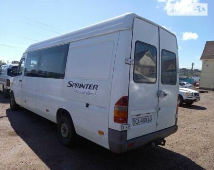 Білий Мерседес Sprinter, об'ємом двигуна 2.9 л та пробігом 630 тис. км за 6000 $, фото 4 на Automoto.ua