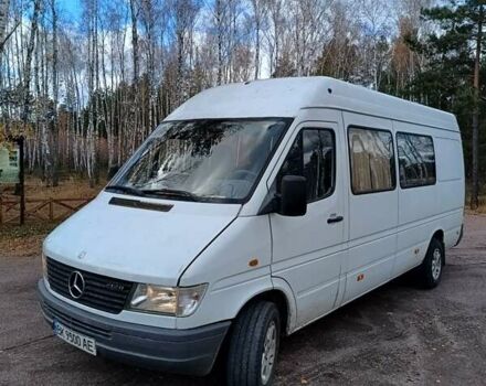 Белый Мерседес Sprinter, объемом двигателя 2.9 л и пробегом 350 тыс. км за 6200 $, фото 1 на Automoto.ua
