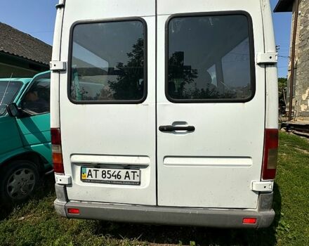 Белый Мерседес Sprinter, объемом двигателя 2.3 л и пробегом 350 тыс. км за 4000 $, фото 1 на Automoto.ua