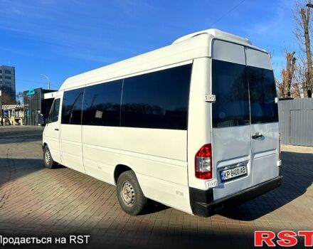 Белый Мерседес Sprinter, объемом двигателя 2.9 л и пробегом 500 тыс. км за 8999 $, фото 5 на Automoto.ua