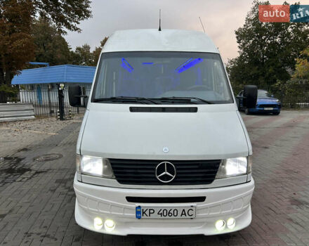 Білий Мерседес Sprinter, об'ємом двигуна 2.87 л та пробігом 658 тис. км за 11999 $, фото 2 на Automoto.ua