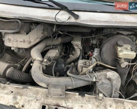 Білий Мерседес Sprinter, об'ємом двигуна 2.87 л та пробігом 350 тис. км за 5000 $, фото 2 на Automoto.ua