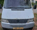 Белый Мерседес Sprinter, объемом двигателя 2.9 л и пробегом 570 тыс. км за 5300 $, фото 2 на Automoto.ua