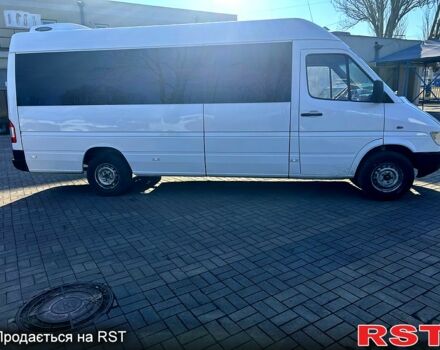Белый Мерседес Sprinter, объемом двигателя 2.9 л и пробегом 500 тыс. км за 8999 $, фото 4 на Automoto.ua