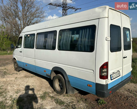 Белый Мерседес Sprinter, объемом двигателя 2.9 л и пробегом 934 тыс. км за 8499 $, фото 4 на Automoto.ua