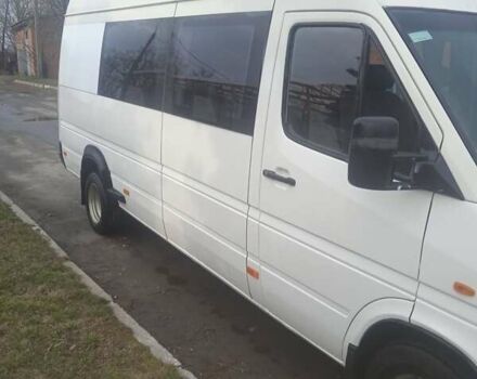 Белый Мерседес Sprinter, объемом двигателя 2.9 л и пробегом 100 тыс. км за 8500 $, фото 1 на Automoto.ua