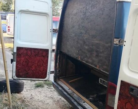 Белый Мерседес Sprinter, объемом двигателя 2.9 л и пробегом 320 тыс. км за 6400 $, фото 5 на Automoto.ua
