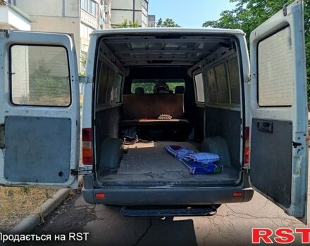 Белый Мерседес Sprinter, объемом двигателя 2.9 л и пробегом 400 тыс. км за 7500 $, фото 4 на Automoto.ua