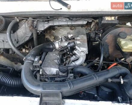 Белый Мерседес Sprinter, объемом двигателя 2.9 л и пробегом 345 тыс. км за 5500 $, фото 8 на Automoto.ua