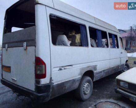 Белый Мерседес Sprinter, объемом двигателя 2.9 л и пробегом 290 тыс. км за 12900 $, фото 14 на Automoto.ua