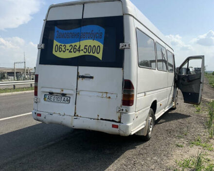 Белый Мерседес Sprinter, объемом двигателя 2.8 л и пробегом 150 тыс. км за 5800 $, фото 1 на Automoto.ua