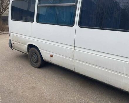 Белый Мерседес Sprinter, объемом двигателя 2.9 л и пробегом 600 тыс. км за 4400 $, фото 7 на Automoto.ua