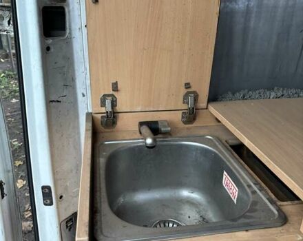 Белый Мерседес Sprinter, объемом двигателя 2.3 л и пробегом 900 тыс. км за 5500 $, фото 11 на Automoto.ua