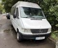 Белый Мерседес Sprinter, объемом двигателя 2.3 л и пробегом 900 тыс. км за 5500 $, фото 2 на Automoto.ua