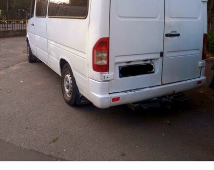 Белый Мерседес Sprinter, объемом двигателя 2.3 л и пробегом 450 тыс. км за 4499 $, фото 1 на Automoto.ua
