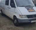 Белый Мерседес Sprinter, объемом двигателя 2.9 л и пробегом 350 тыс. км за 6800 $, фото 1 на Automoto.ua