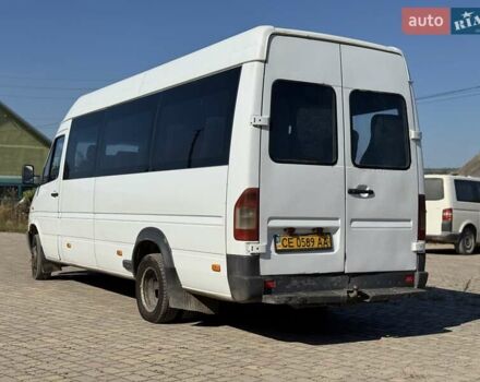 Белый Мерседес Sprinter, объемом двигателя 2.9 л и пробегом 900 тыс. км за 9000 $, фото 3 на Automoto.ua