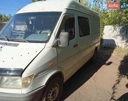 Белый Мерседес Sprinter, объемом двигателя 2.9 л и пробегом 1000 тыс. км за 4000 $, фото 1 на Automoto.ua