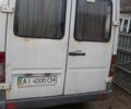 Белый Мерседес Sprinter, объемом двигателя 2.87 л и пробегом 480 тыс. км за 3500 $, фото 2 на Automoto.ua