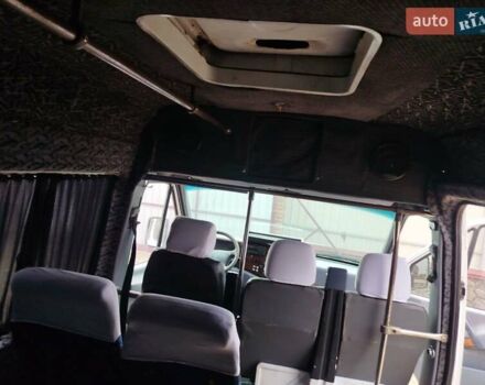 Белый Мерседес Sprinter, объемом двигателя 0 л и пробегом 535 тыс. км за 7500 $, фото 10 на Automoto.ua