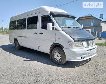 Белый Мерседес Sprinter, объемом двигателя 2.9 л и пробегом 450 тыс. км за 4500 $, фото 6 на Automoto.ua