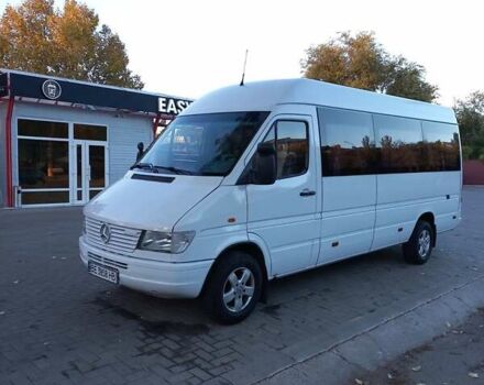 Белый Мерседес Sprinter, объемом двигателя 2.9 л и пробегом 930 тыс. км за 12999 $, фото 2 на Automoto.ua