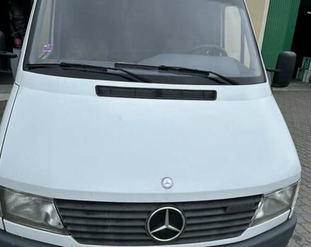 Белый Мерседес Sprinter, объемом двигателя 2.9 л и пробегом 254 тыс. км за 7800 $, фото 2 на Automoto.ua