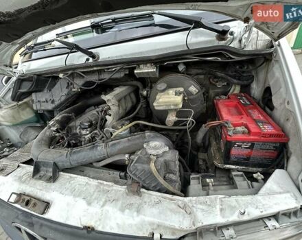 Белый Мерседес Sprinter, объемом двигателя 2.9 л и пробегом 254 тыс. км за 7800 $, фото 9 на Automoto.ua