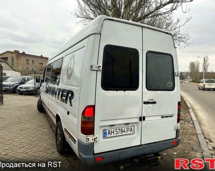 Белый Мерседес Sprinter, объемом двигателя 2.9 л и пробегом 1 тыс. км за 11000 $, фото 2 на Automoto.ua