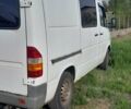 Белый Мерседес Sprinter, объемом двигателя 2.9 л и пробегом 300 тыс. км за 5000 $, фото 2 на Automoto.ua