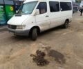 Білий Мерседес Sprinter, об'ємом двигуна 2.3 л та пробігом 400 тис. км за 4800 $, фото 1 на Automoto.ua