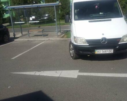 Белый Мерседес Sprinter, объемом двигателя 2.2 л и пробегом 280 тыс. км за 9000 $, фото 1 на Automoto.ua