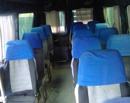 Белый Мерседес Sprinter, объемом двигателя 2.15 л и пробегом 500 тыс. км за 10500 $, фото 7 на Automoto.ua