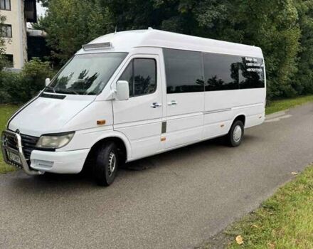 Белый Мерседес Sprinter, объемом двигателя 2.15 л и пробегом 600 тыс. км за 8000 $, фото 6 на Automoto.ua
