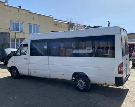 Белый Мерседес Sprinter, объемом двигателя 2.15 л и пробегом 1 тыс. км за 4200 $, фото 3 на Automoto.ua