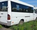 Белый Мерседес Sprinter, объемом двигателя 2.1 л и пробегом 333 тыс. км за 5000 $, фото 1 на Automoto.ua
