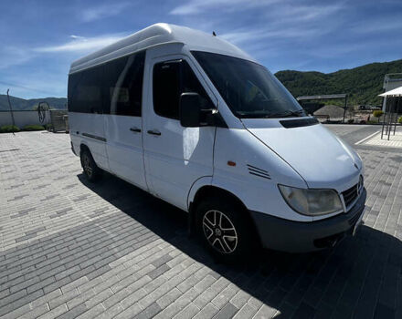 Белый Мерседес Sprinter, объемом двигателя 2.15 л и пробегом 500 тыс. км за 6700 $, фото 9 на Automoto.ua