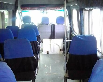 Белый Мерседес Sprinter, объемом двигателя 2.15 л и пробегом 500 тыс. км за 10500 $, фото 5 на Automoto.ua