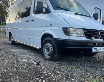 Белый Мерседес Sprinter, объемом двигателя 2.2 л и пробегом 600 тыс. км за 10300 $, фото 13 на Automoto.ua