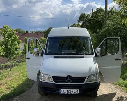 Белый Мерседес Sprinter, объемом двигателя 2.2 л и пробегом 780 тыс. км за 8300 $, фото 5 на Automoto.ua