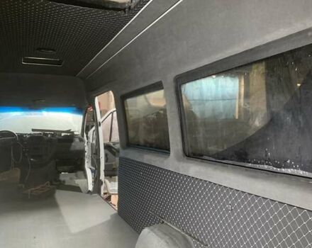 Белый Мерседес Sprinter, объемом двигателя 2.1 л и пробегом 419 тыс. км за 16500 $, фото 40 на Automoto.ua