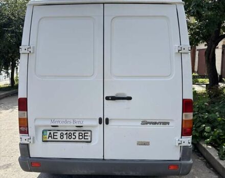 Белый Мерседес Sprinter, объемом двигателя 0 л и пробегом 231 тыс. км за 8000 $, фото 12 на Automoto.ua