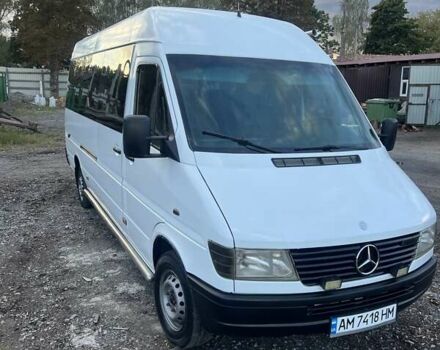 Белый Мерседес Sprinter, объемом двигателя 2.2 л и пробегом 600 тыс. км за 10300 $, фото 5 на Automoto.ua