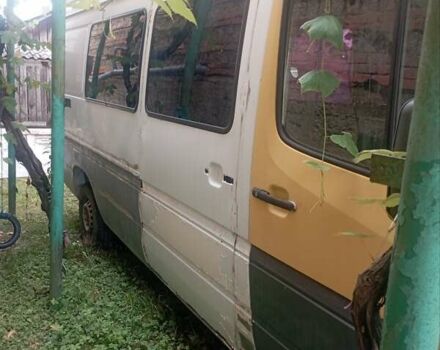 Білий Мерседес Sprinter, об'ємом двигуна 2.9 л та пробігом 365 тис. км за 1000 $, фото 4 на Automoto.ua