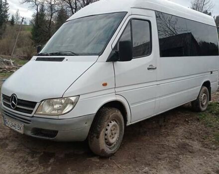 Білий Мерседес Sprinter, об'ємом двигуна 2.1 л та пробігом 405 тис. км за 5500 $, фото 1 на Automoto.ua