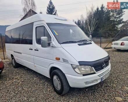 Белый Мерседес Sprinter, объемом двигателя 2.15 л и пробегом 399 тыс. км за 5600 $, фото 1 на Automoto.ua