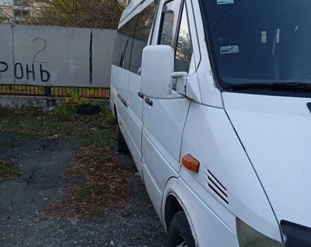 Мерседес Sprinter 2001 у Кам'янське (Дніпродзержинськ) на Automoto.ua Білий Мерседес Sprinter, об'ємом двигуна 2.15 л та пробігом 5 тис. км за 5000 $, фото 19 на Automoto.ua