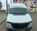 Белый Мерседес Sprinter, объемом двигателя 2.15 л и пробегом 300 тыс. км за 4000 $, фото 1 на Automoto.ua