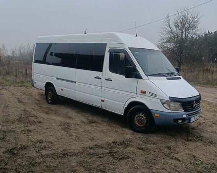 Білий Мерседес Sprinter, об'ємом двигуна 0 л та пробігом 400 тис. км за 9900 $, фото 5 на Automoto.ua